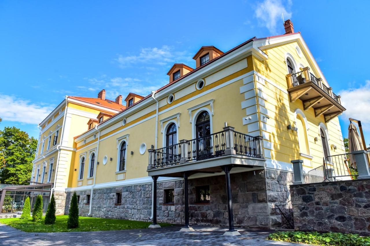 Schloss Fellin Boutique Hotel And Spa Βιλιάντι Εξωτερικό φωτογραφία