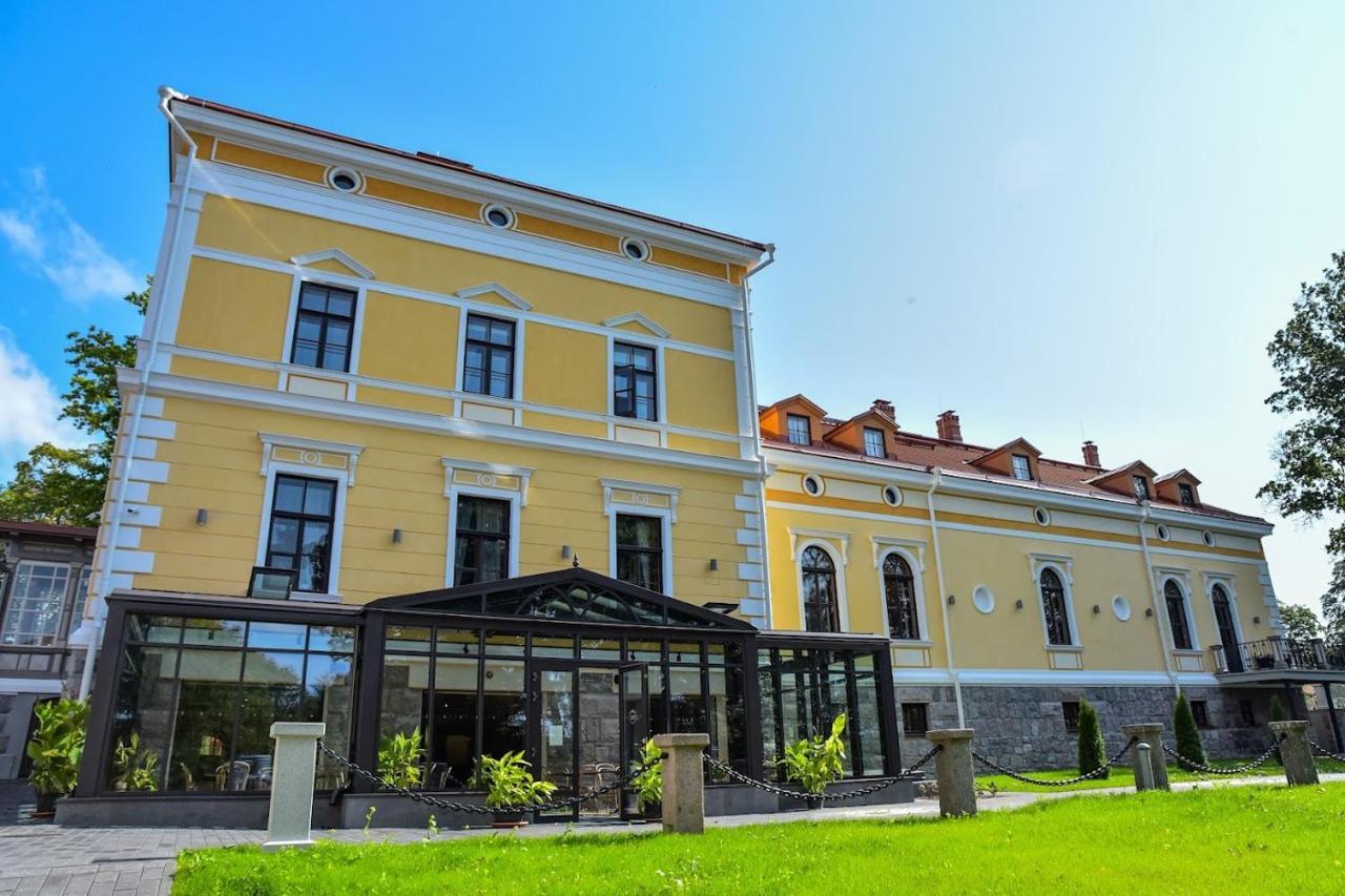 Schloss Fellin Boutique Hotel And Spa Βιλιάντι Εξωτερικό φωτογραφία
