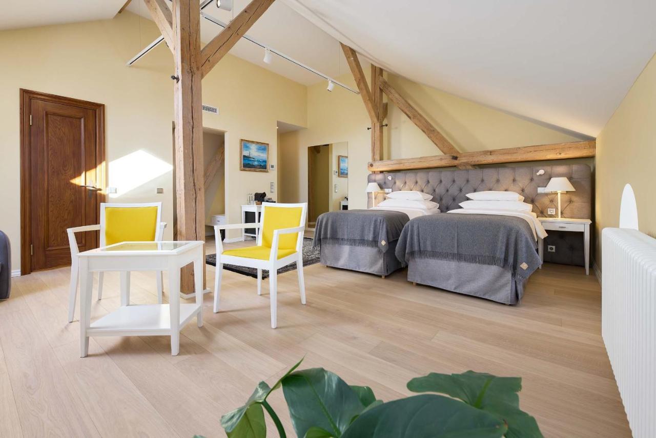 Schloss Fellin Boutique Hotel And Spa Βιλιάντι Εξωτερικό φωτογραφία
