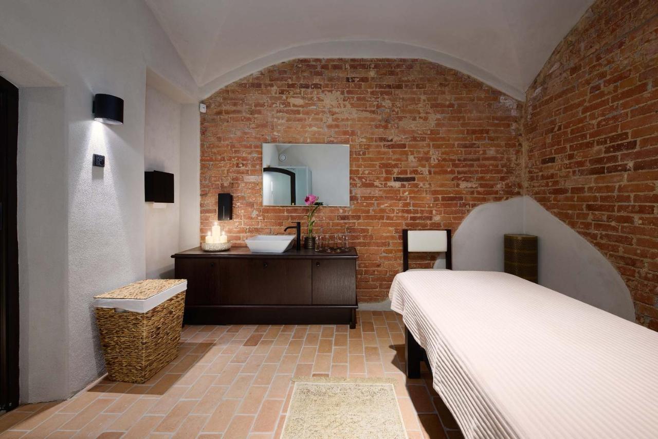 Schloss Fellin Boutique Hotel And Spa Βιλιάντι Εξωτερικό φωτογραφία