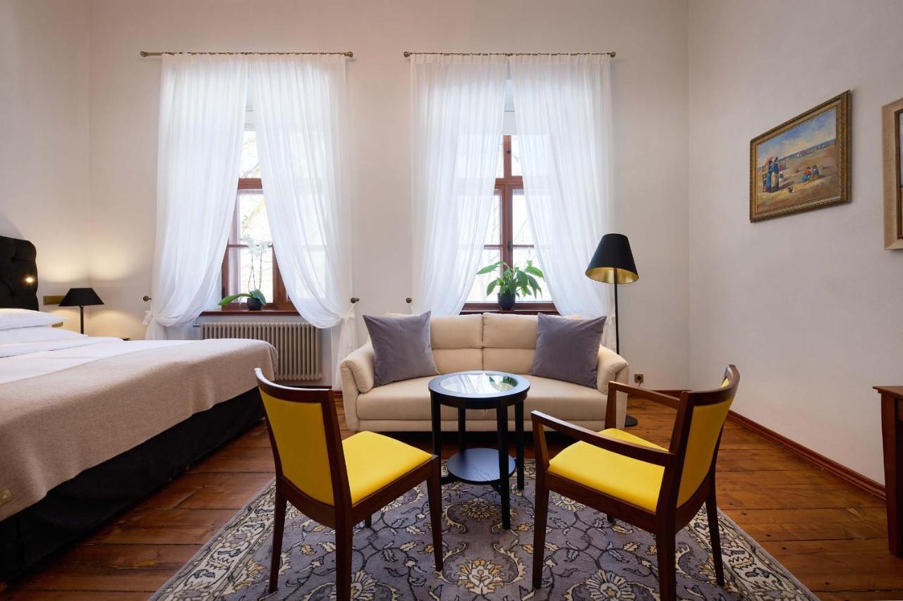 Schloss Fellin Boutique Hotel And Spa Βιλιάντι Εξωτερικό φωτογραφία