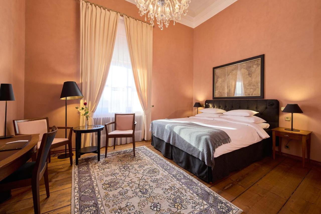 Schloss Fellin Boutique Hotel And Spa Βιλιάντι Εξωτερικό φωτογραφία