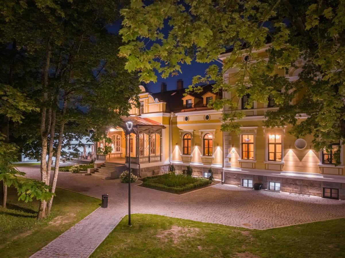 Schloss Fellin Boutique Hotel And Spa Βιλιάντι Εξωτερικό φωτογραφία